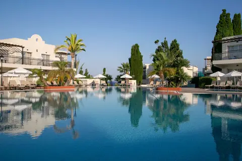 Louis Paphos Breeze in Paphos — foto 17