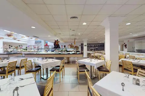 HYB Eurocalas in Calas de Mallorca — foto 11