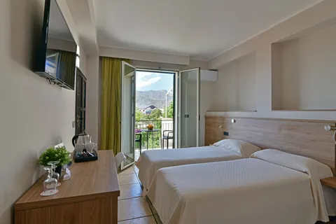 Fly & Go Villa Linda in Giardini-Naxos — foto 3