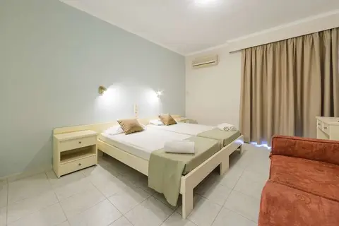 Karras Hotel in Laganas Municipal Unit, foto 6