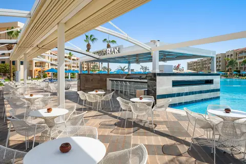 Pickalbatros White Beach Resort - Hurghada in Hurghada — foto 16