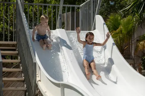 Camping Les Vagues in Vendres — foto 2