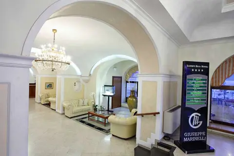 Lloyd's Baia Hotel in Vietri sul Mare — foto 9