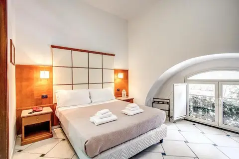 Hotel Garibaldi in Napels — foto 4
