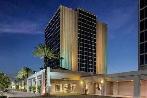 DoubleTree by Hilton at the Entrance to Unive in Orlando — foto 10