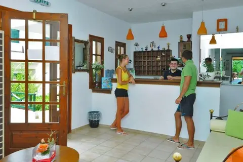 Paloma Garden & Corina Hotel in Δημοτική Ενότητα Μαλίων — foto 7