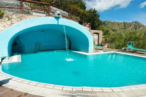 Punta Chiarito Resort in Forio — foto 2