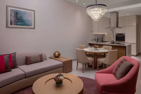 Hilton Dubai Creek Residences in Dubai — foto 28