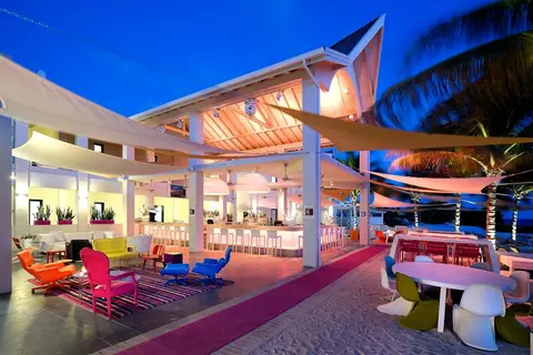 Papagayo Beach Hotel in Willemstad — foto 4