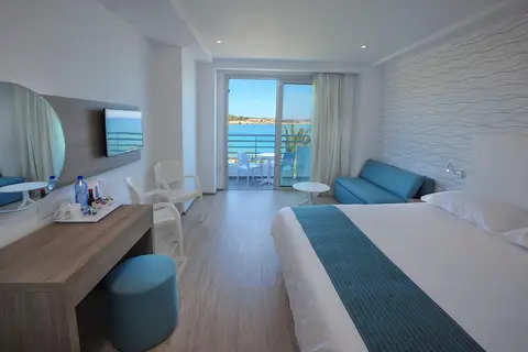 Okeanos Beach Boutique Hotel in Ayia Napa — foto 28