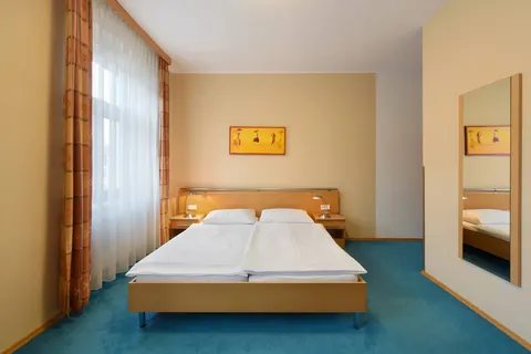 Hotel Lucia in Vienna — foto 9