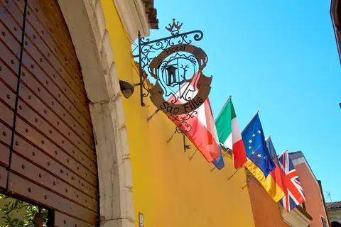 San Filis in Bologna — foto 9