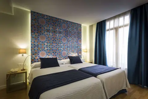 Hotel Comfort Dauro 2 in Granada — foto 25