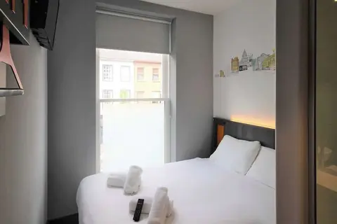 EasyHotel Belfast in Belfast — foto 6