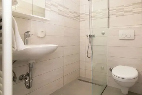 Boarding House Lucija in Kostrena — foto 25
