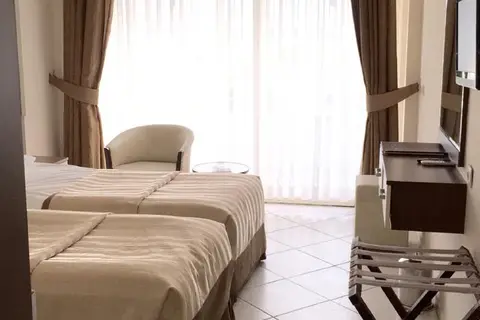 Batihan Beach Resort & Spa in Kuşadası — foto 24