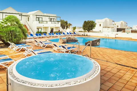 Hotel Pocillos Playa in Puerto del Carmen — foto 3