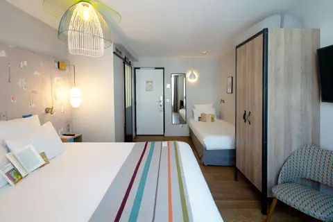 Hotel Littéraire Marcel Aymé in Parijs — foto 28