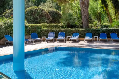 Dionysos Hotel in Ιαλυσός — foto 6