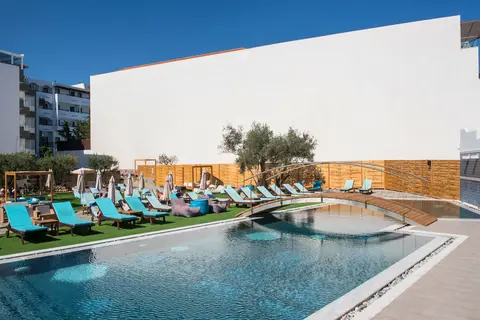 Enorme Infinity Beach in Hersonissos — foto 23
