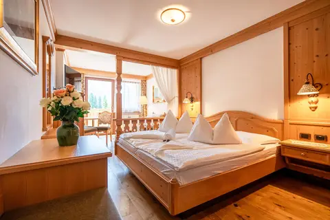 Hotel Cesa Tyrol in Canazei - Cianacei — foto 15