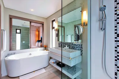 Anahita Golf & Spa Resort in Beau Champ — foto 10