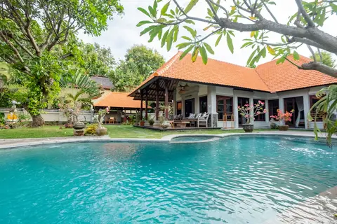 Taman Sari Bali Resort & Spa in Gerokgak