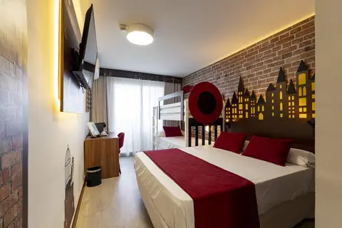 Magic Fantasy Hotel in Oropesa Del Mar — foto 10