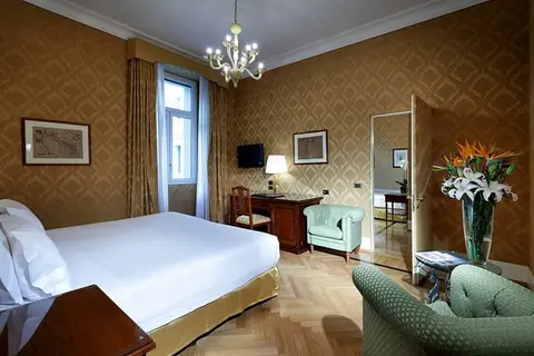 Eurostars Hotel Excelsior in Napels, foto 4