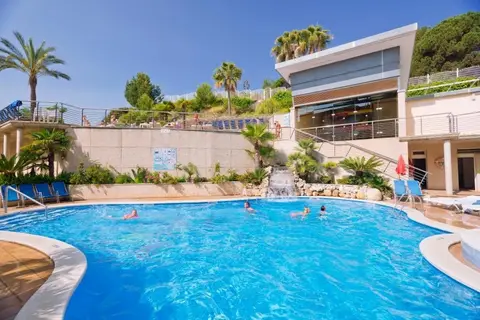 Hotel Oasis Park in Calella