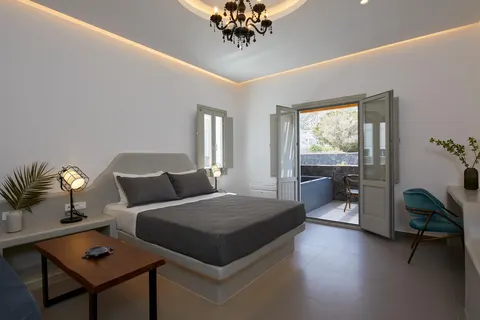 Mountain and Sea Suites in Thira Municipal Unit — foto 14