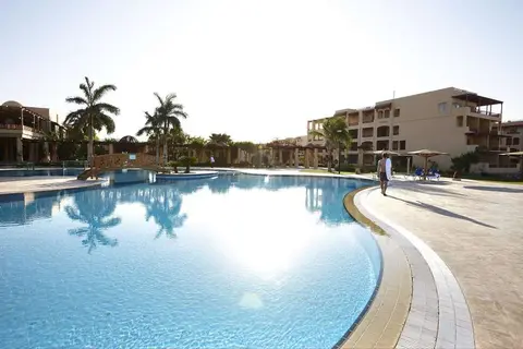 Robinson Club Soma Bay in رأس أبو سومة — foto 2