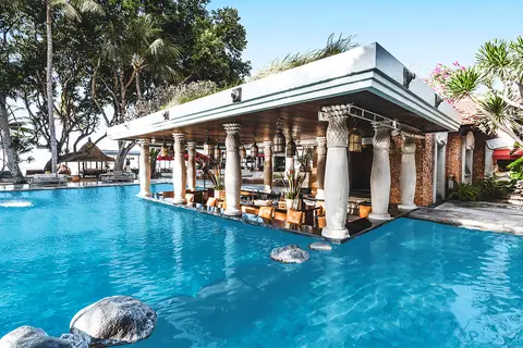 Hotel Puri Santrian & Spa in Denpasar — foto 18