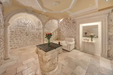 Palmotta Palace in Dubrovnik — foto 19