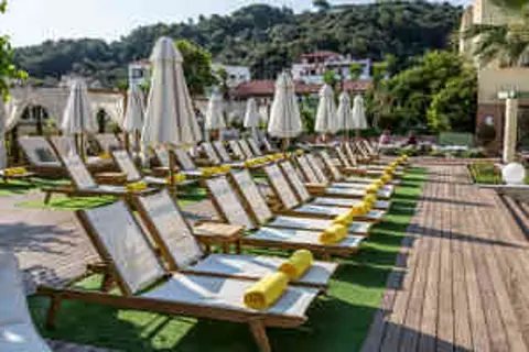 Samaina Port Hotel in Δημοτική Ενότητα Καρλοβασίων — foto 9