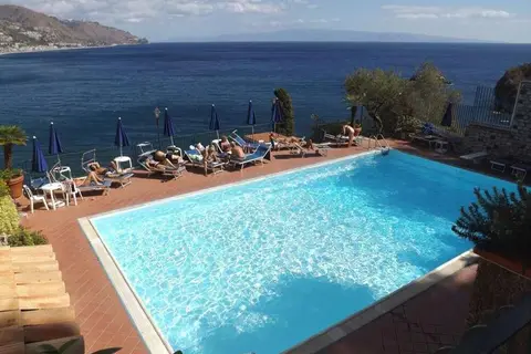 Bay Palace Hotel in Taormina