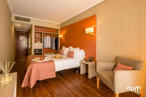 Num Hotel in Salou — foto 6