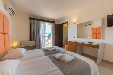 Chrispy Waterpark Resort in Kolymbari — foto 16