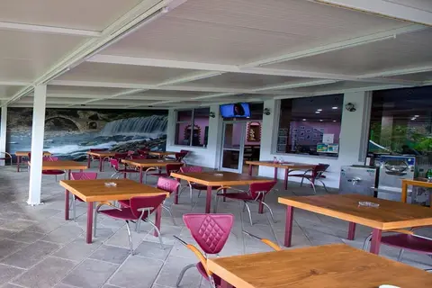 Alvero Hotel in Përmet — foto 4