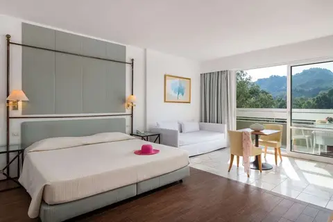 Hotel Dionysos in Ιαλυσός — foto 11