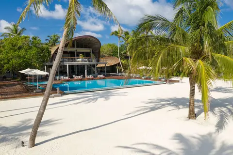 OUTRIGGER Maldives Maafushivaru Resort in Maafushivaru — foto 5