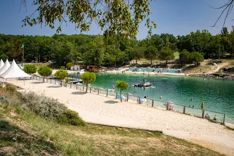 Vakantiepark Hameaux Des Lacs in Monclar-de-Quercy — foto 2