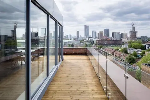 Roomzzz London Stratford in Londen — foto 7