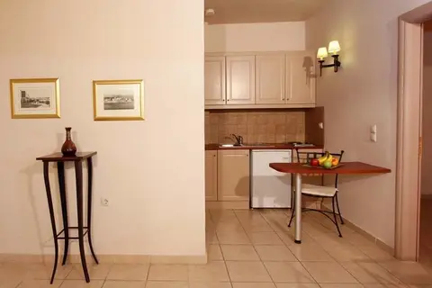 Lambrinos Suites in Platanias (Chania) — foto 4