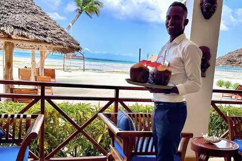 Karibu Beach Resort in Pongwe — foto 12