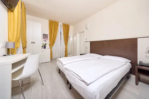 Geier Hotel in Torbole Casaglia — foto 9