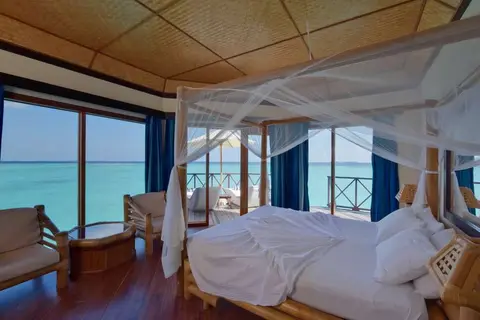 Thulhagiri Island Resort & Spa in Himmafushi, Malediven — foto 3