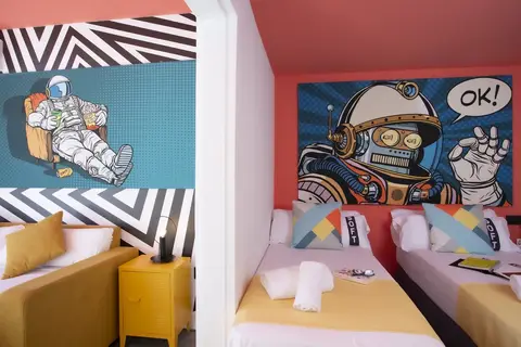 Casual Pop Art Benidorm in Benidorm — foto 4
