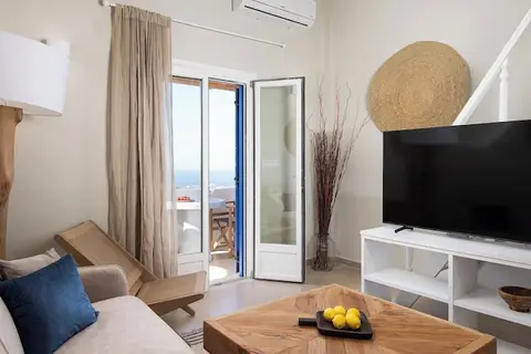 The Noverian Bios Santorini Vegan Hotel in Φηρά Θήρας — foto 25