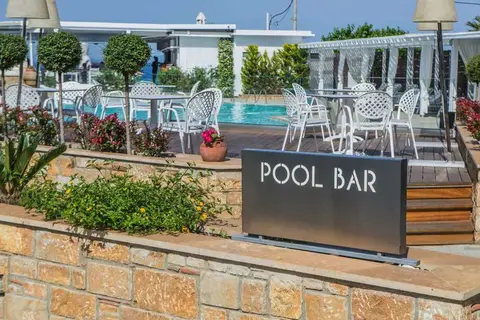 Antigoni Beach Resort in Όρμος Παναγίας — foto 5